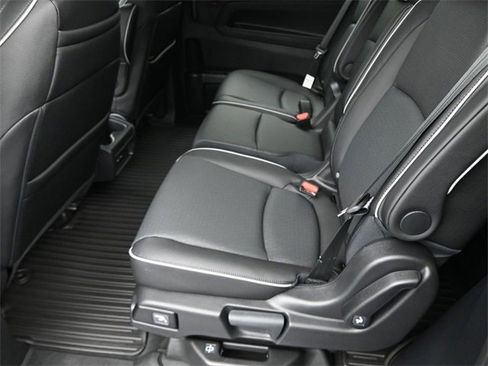 New 2026 Honda Odyssey Elite image 10