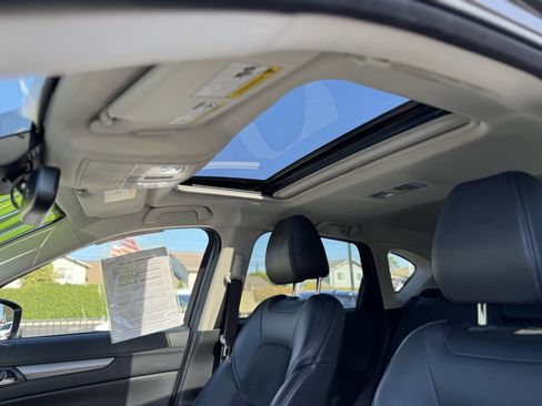 Used 2018 MAZDA CX-5 Touring w/ Preferred Equipment Package image 15