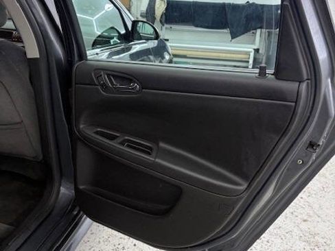 Used 2011 Chevrolet Impala LS image 16