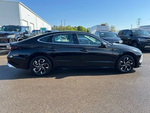 Used 2025 Hyundai Sonata SEL FWD image 9