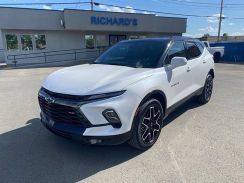 Used 2023 Chevrolet Blazer RS w/ Driver Confidence II Package image 9