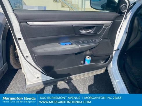 Used 2022 Honda CR-V Special Edition image 10