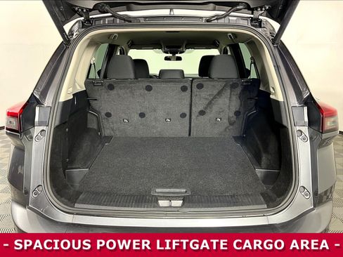 Certified 2025 Nissan Rogue SV FWD image 34