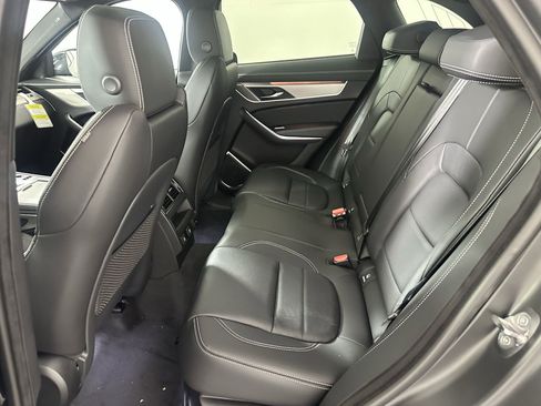 Used 2026 Jaguar F-PACE R-Dynamic S AWD/4WD image 11