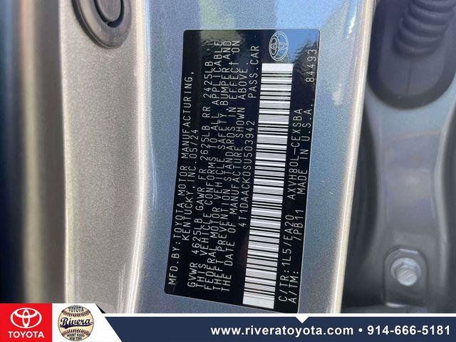 Certified 2025 Toyota Camry SE FWD image 18