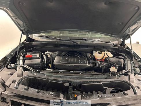 Used 2025 Chevrolet Tahoe Z71 w/ Comfort Package image 22