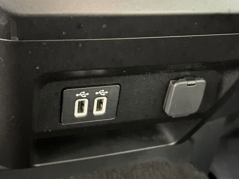 Used 2019 Ford F150 XLT image 31