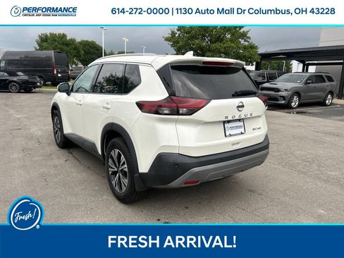 Used 2021 Nissan Rogue SV AWD/4WD image 6