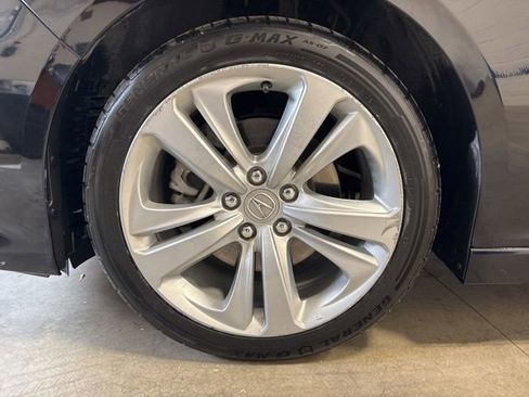 Used 2022 Acura TLX w/ Technology Package FWD image 10