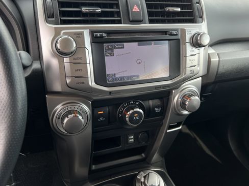 Used 2016 Toyota 4Runner SR5 Premium image 22