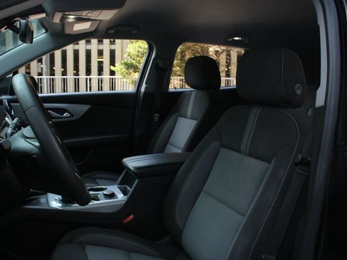 Used 2023 Chevrolet Blazer LT w/ Convenience Package FWD image 16