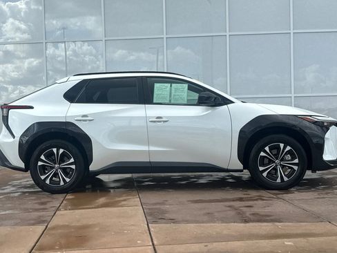 Used 2024 Toyota bZ4X XLE image 3