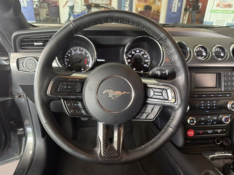 Used 2017 Ford Mustang GT w/ GT Performance Package RWD image 7