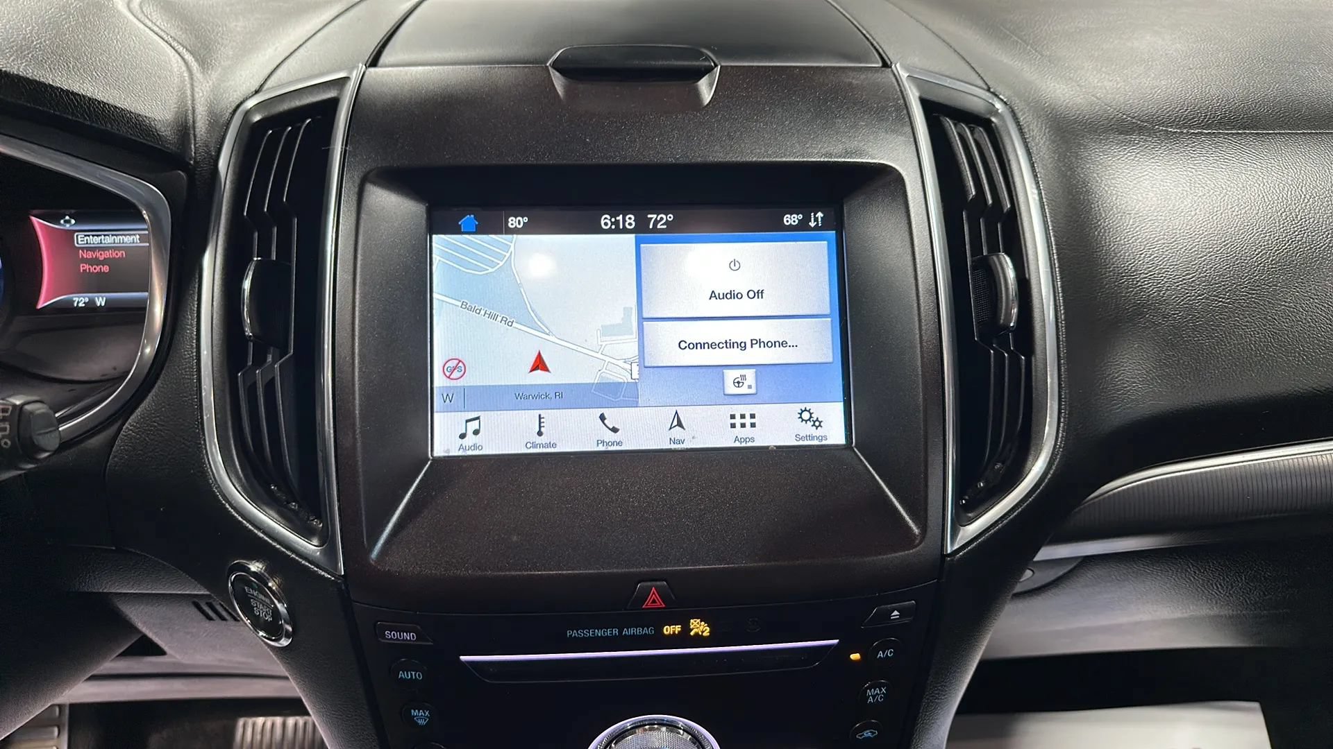 Used 2019 Ford Edge Titanium w/ Cold Weather Package AWD/4WD image 23