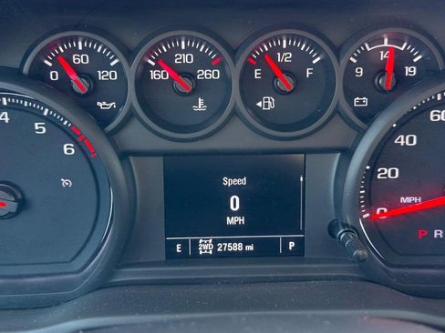 Certified 2023 Chevrolet Silverado 1500 Custom image 19