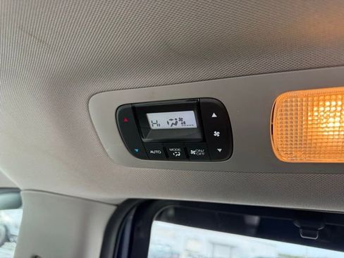 Used 2014 Honda Odyssey EX-L image 18