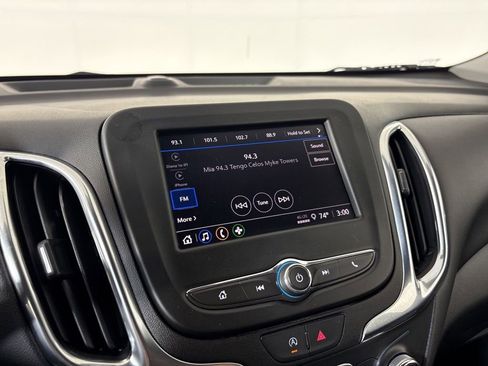 Used 2023 Chevrolet Equinox LT image 27