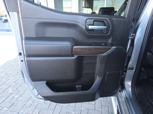 Used 2019 Chevrolet Silverado 1500 RST w/ All-Star Edition image 17