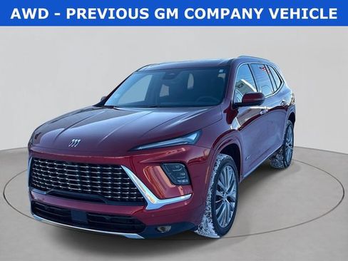 Used 2025 Buick Enclave Avenir w/ Super Cruise Package image 1