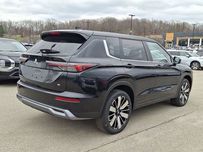 New 2026 Mitsubishi Outlander SE