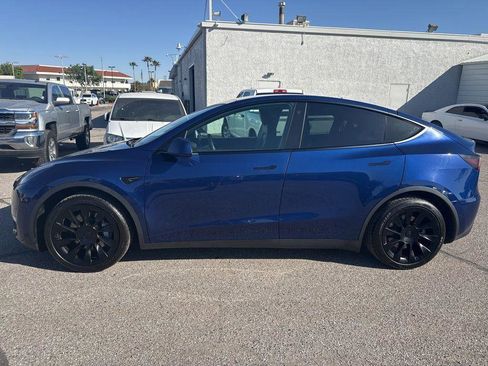 Used 2021 Tesla Model Y Long Range AWD/4WD image 4