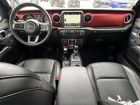 Used 2023 Jeep Wrangler Unlimited Rubicon image 10