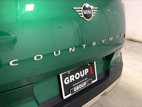 Certified 2025 MINI Cooper Countryman S AWD/4WD image 9