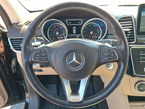 Used 2019 Mercedes-Benz GLS 450 4MATIC image 22
