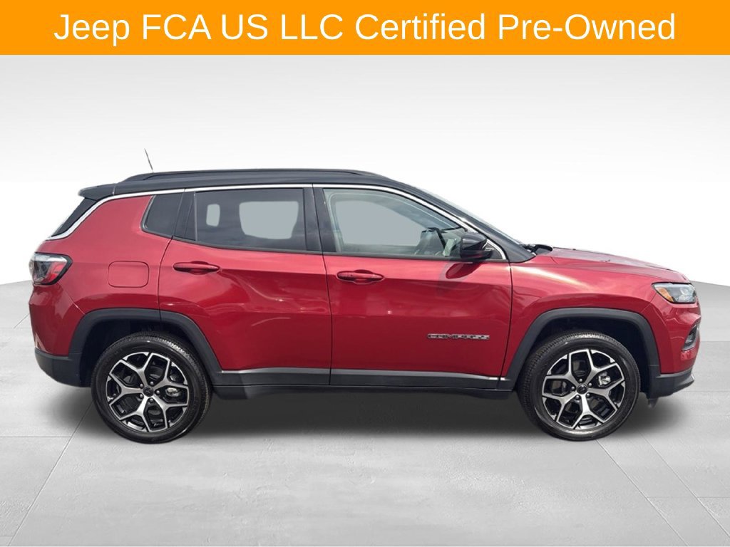 Certified 2025 Jeep Compass Limited AWD/4WD image 2