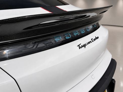 Used 2021 Porsche Taycan Turbo S AWD/4WD image 9