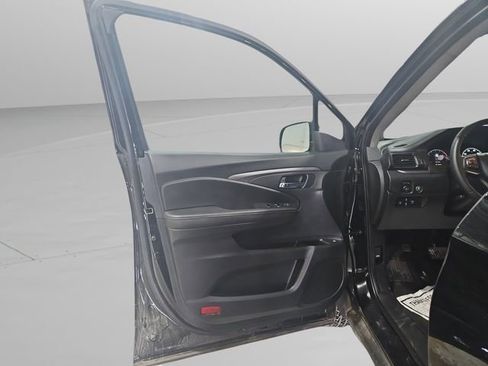 Used 2024 Honda Ridgeline Sport image 28