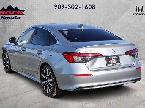 Used 2024 Honda Civic EX image 6