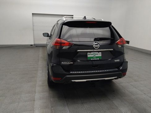 Used 2019 Nissan Rogue S w/ Special Edition Package FWD image 6