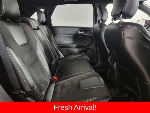 Used 2019 Ford Edge ST w/ Convenience Package AWD/4WD image 16