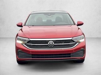 Used 2023 Volkswagen Jetta SE w/ Panoramic Sunroof Package FWD video 2