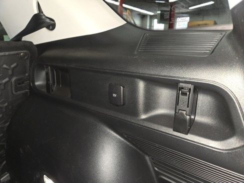 Used 2021 Ford Bronco Sport Outer Banks image 17