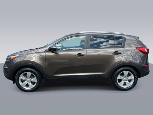 Used 2011 Kia Sportage LX w/ Convenience Pkg image 4