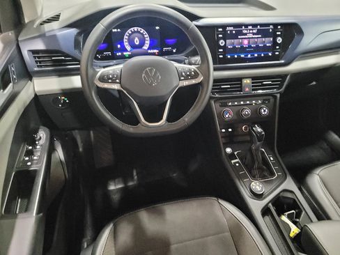 Used 2022 Volkswagen Taos SE image 22