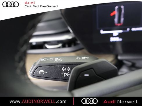 Certified 2025 Audi Q5 Premium w/ Convenience Package AWD/4WD image 28