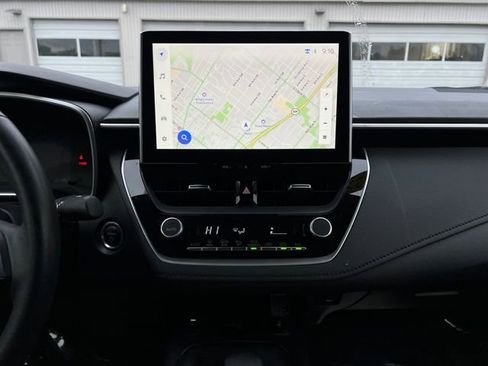 Used 2025 Toyota Corolla XLE image 23