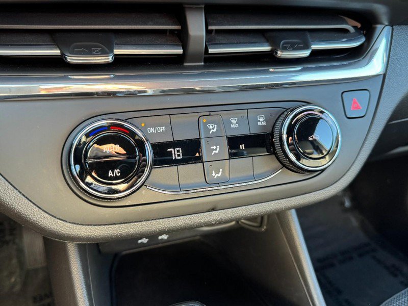 Used 2025 Buick Envista Preferred FWD image 18