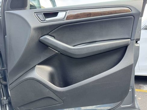 Used 2017 Audi Q5 2.0T Premium w/ Audi MMI Navigation Plus image 30