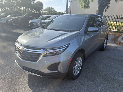 Used 2023 Chevrolet Equinox LT w/ LPO, Floor Liner Package image 3