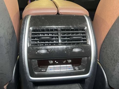 Used 2023 BMW X5 xDrive40i w/ Premium Package AWD/4WD image 27