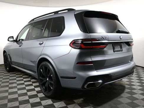 Certified 2024 BMW X7 xDrive40i w/ M Sport Package image 5