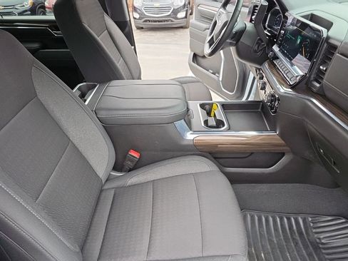 Used 2024 Chevrolet Silverado 2500 LT w/ Z71 Sport Edition image 29