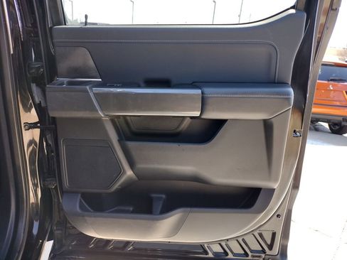 Used 2021 Ford F150 XLT w/ Equipment Group 302A High image 17