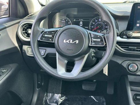 Used 2023 Kia Forte LXS w/ LXS Technology Package FWD image 10