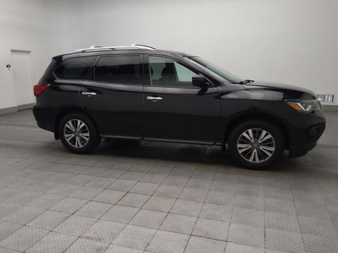 Used 2020 Nissan Pathfinder S AWD/4WD image 11