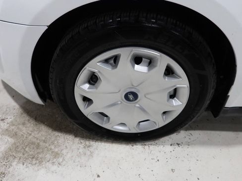 Used 2014 Ford Transit Connect XLT FWD image 10